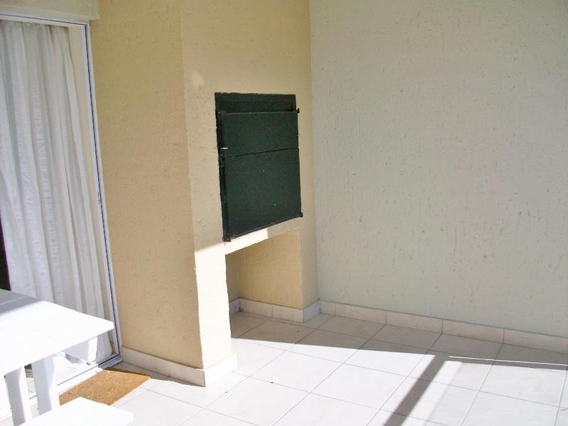 2 Bedroom Property for Sale in Hartenbos Central Western Cape